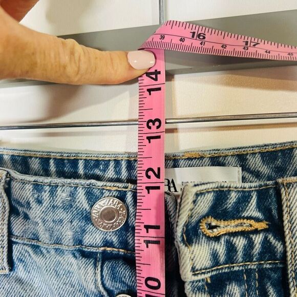 Zara Cutoff Jean Denim Shorts Button Fly - Picture 6 of 8